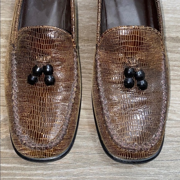Stuart Weitzman Snakeprint Leather Loafers - Picture 7 of 15